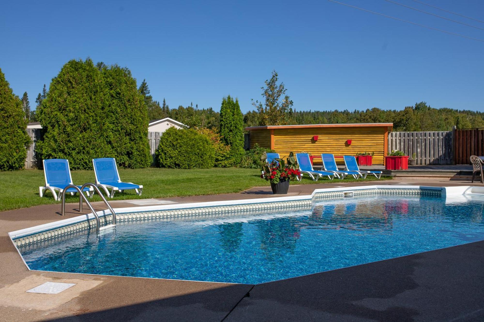 Complexe Hotelier Escoumins Les Escoumins Exteriér fotografie